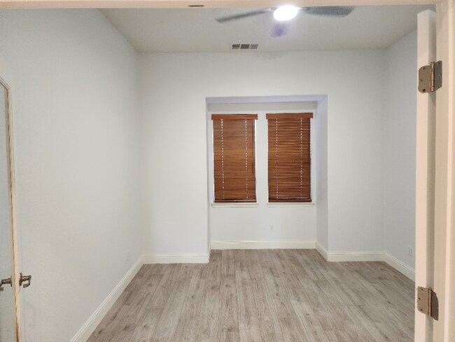 Photo - 1168 Pimento Dr