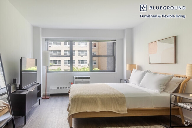 Building Photo - 330 E 46th St Rental