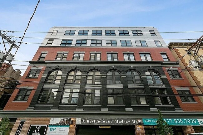 Photo - 6020 Hudson Ave Unit 501