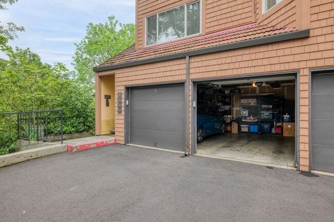 Photo - Lovely 2 Bedroom/1.5 Bath Mt Park Condo w/ Garage