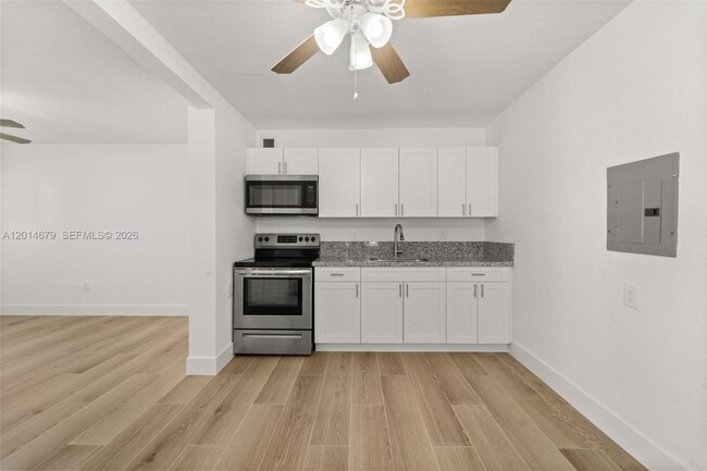 Photo - 255 Beacom Blvd Unit Downstairs