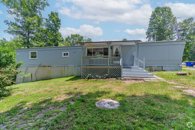 Building Photo - 220 Lakeshore Dr Rental
