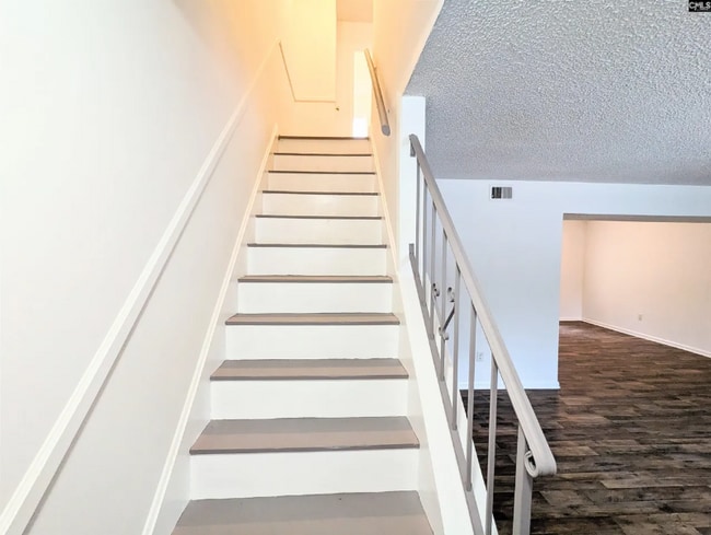 Photo - 4708 Palm Tree Ln