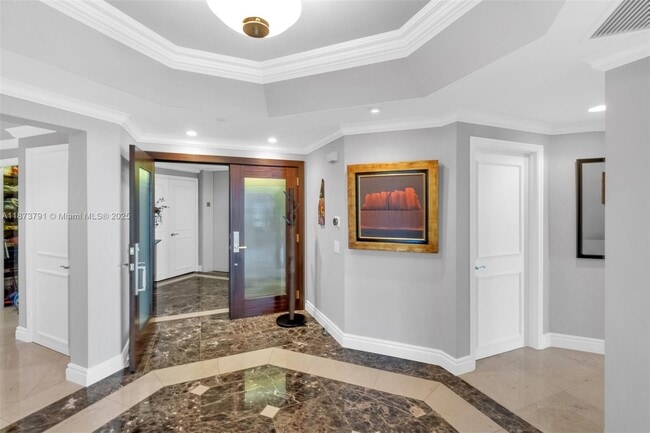 Photo - 21050 Point Pl Unidad 605