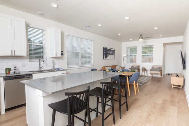 Sycamore Heights apartments — community photo