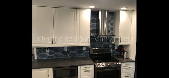Photo - 1222 W Kettle Ave
