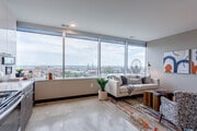 2BR, 1BA - B1