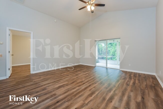 Photo - 284 Kettering Rd