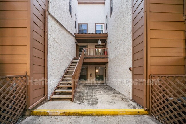 Photo - 4107 Medical Dr Unit Apt 2204