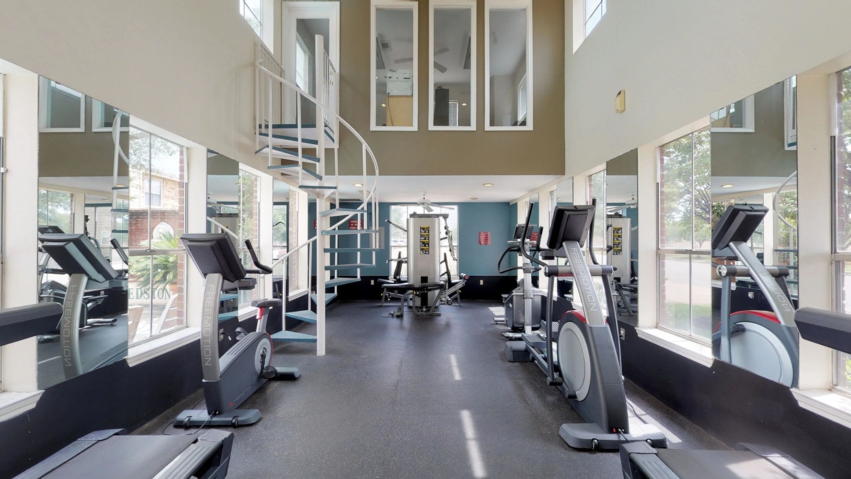Photo - Redstone Apartments