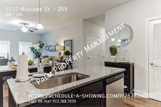 Photo - 1032 Mohawk St