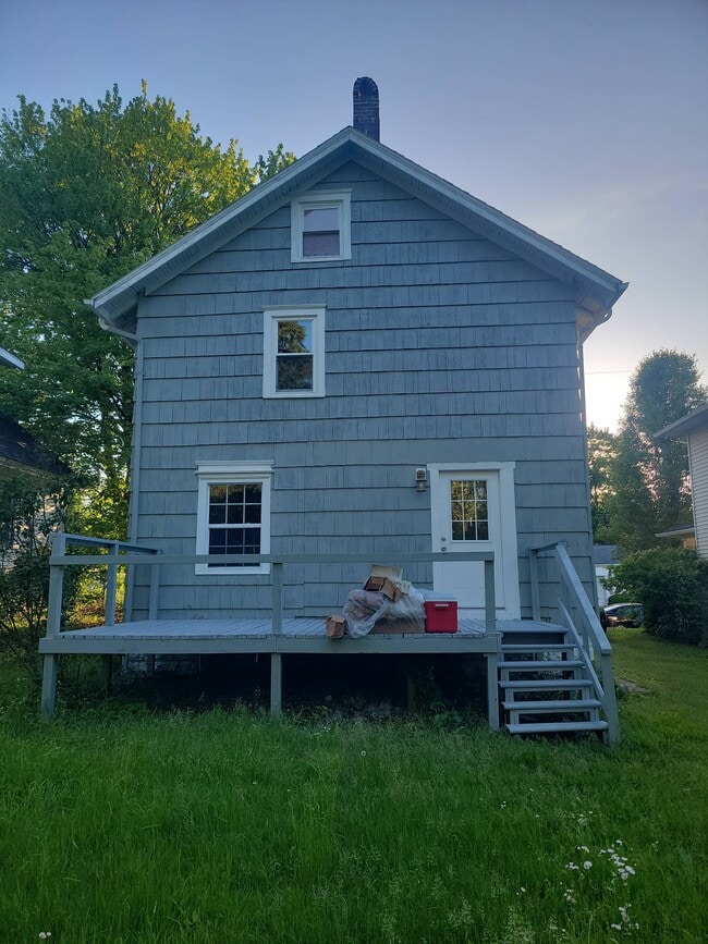 Photo - 275 Goodview Ave