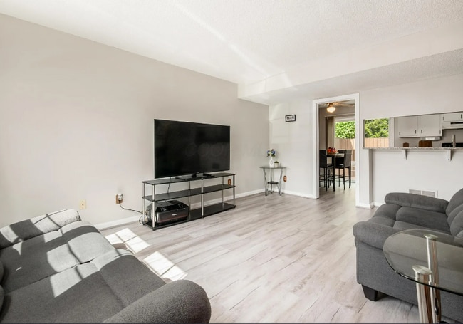 Photo - 4862 Stoneybrook Blvd