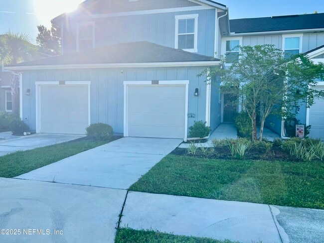 Photo - 875 Capitol Pkwy