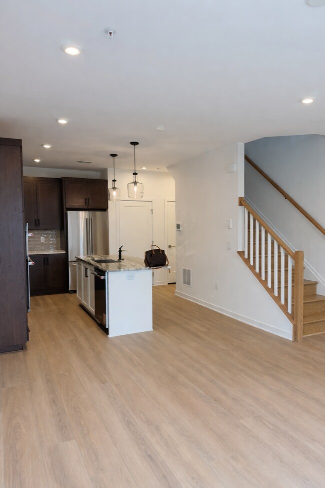 Photo - 22125 Little Mount Ter