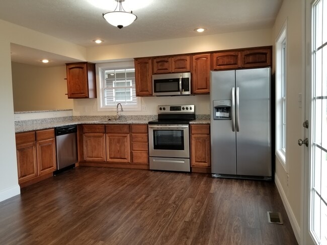 Photo - GREAT 3 BED 2 BATH CONDO!!!