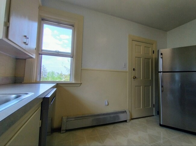 Photo - 151 Ivy St Unit 2