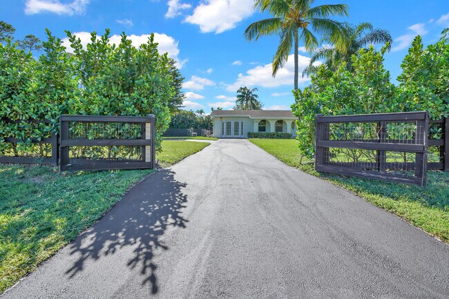 Photo - 8392 Pinto Dr