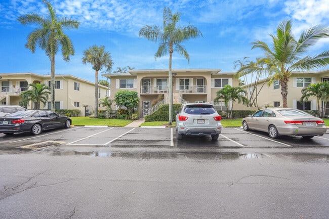 Photo - 5910 Via Delray Blvd Unit B