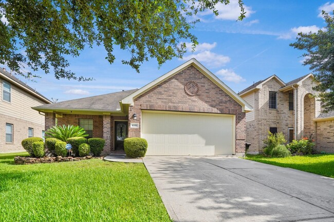 Building Photo - 10351 Whisper Bluff Dr