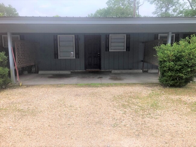 Photo - 43334 Happywoods Rd Exd