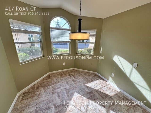 Photo - 417 Roan Ct
