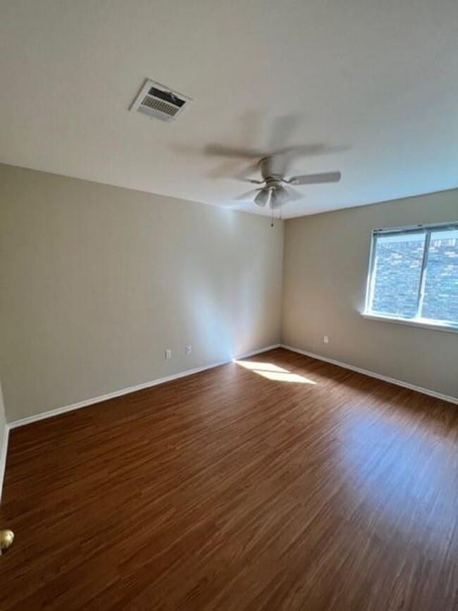 Photo - Cedar Park Towncenter / One Story / 4 bedrooms / Leander ISD