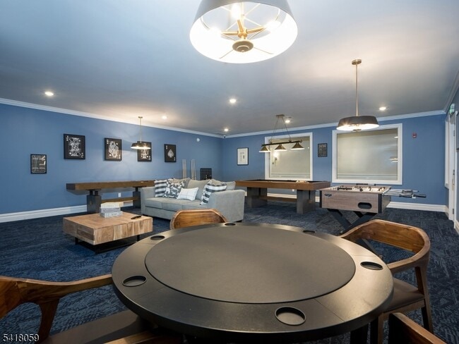 Photo - 663 Springfield Ave Unidad 53