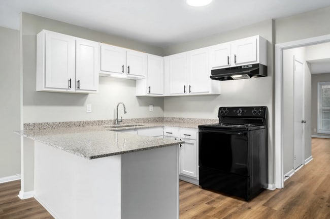 Photo - Lotus Homewood