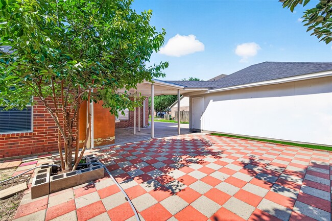 Photo - 17611 Haywood Oaks Dr