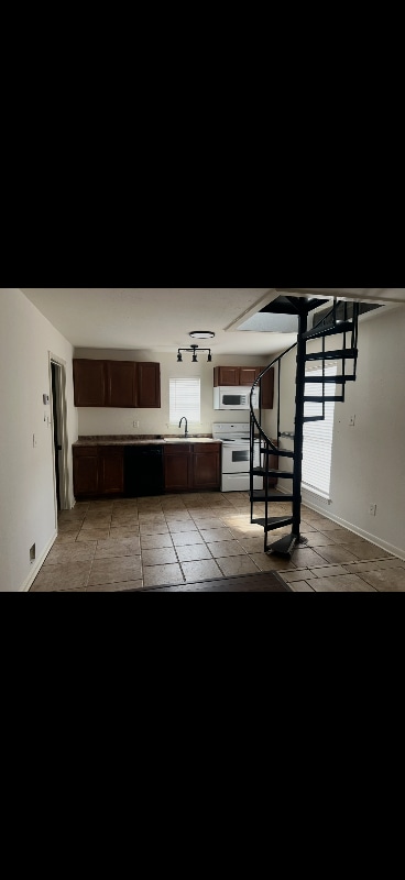 Photo - 664 Confederate Ridge Dr