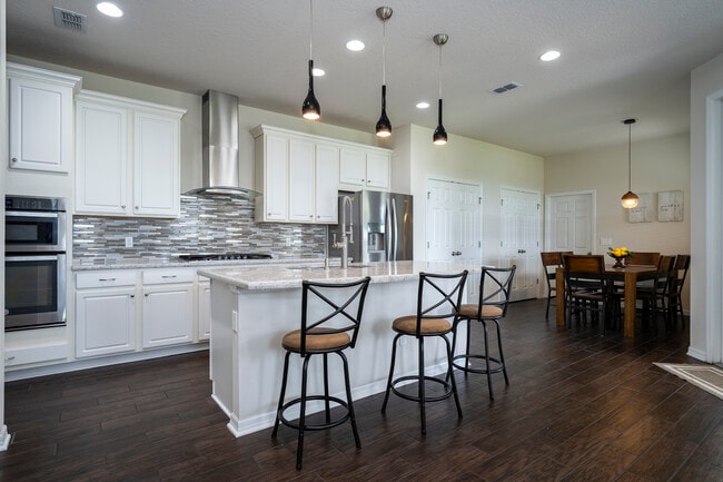 Photo - 8100 Summerlake Groves St