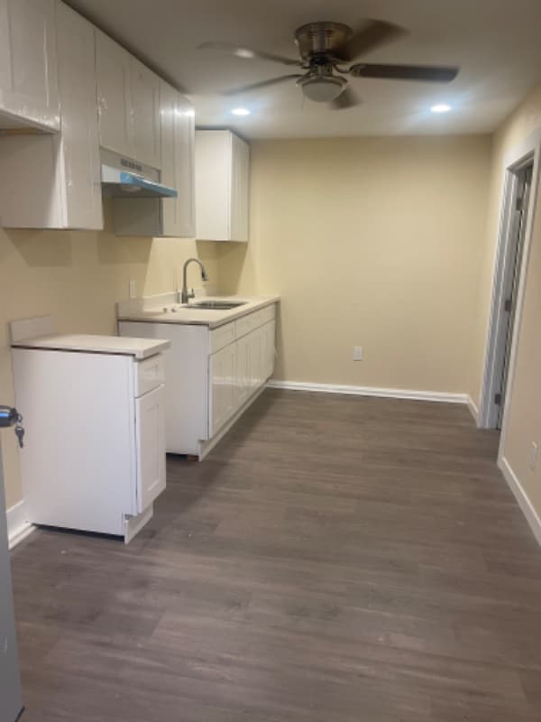 Photo - 1000 Annetta Ave