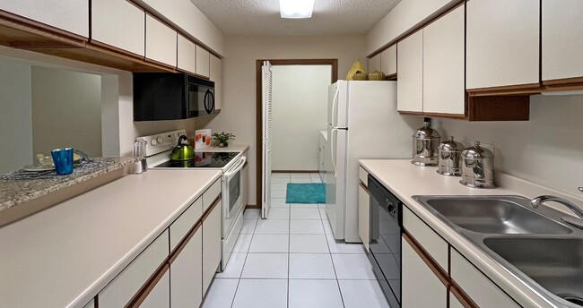 LionsHead Apartments