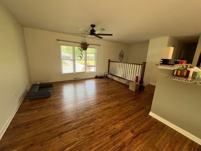 Photo - 420 Walnut St