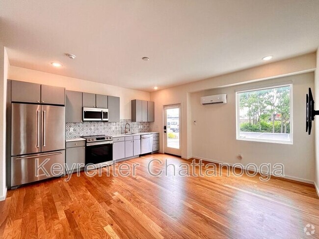 Building Photo - 3125 Riverwalk Parkway Rental