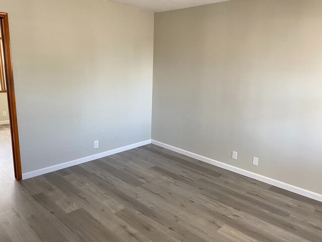 Photo - 2nd St., 829-831 Unidad 831 #B