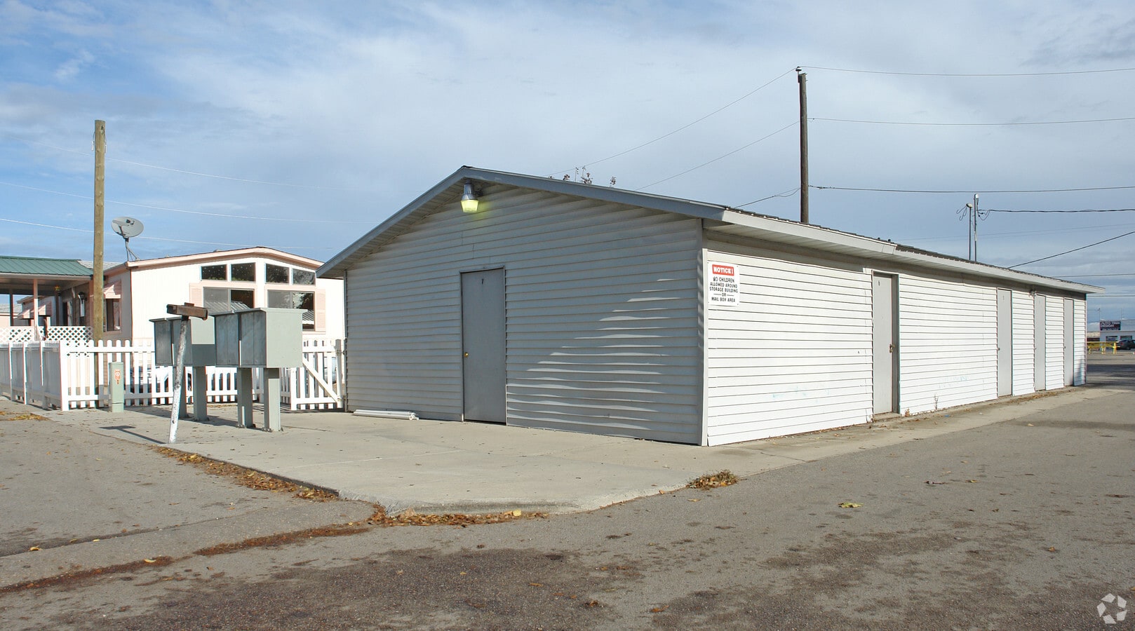 Country Living Mobile Home Park - Country Living Mobile Home Park