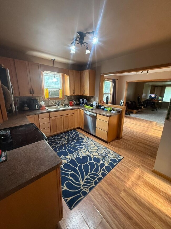 Photo - 110 E Monico St