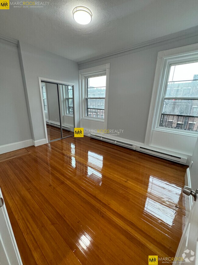 Building Photo - 464 Commonwealth Ave Rental