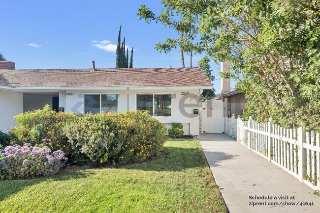 Photo - 22657 Strathern St House