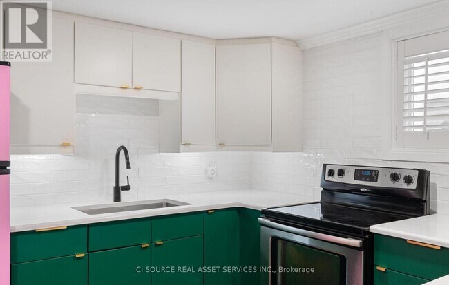 Photo - 65 Parkview Rd