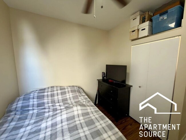 Photo - 3550 W Lawrence Ave Unit 2N