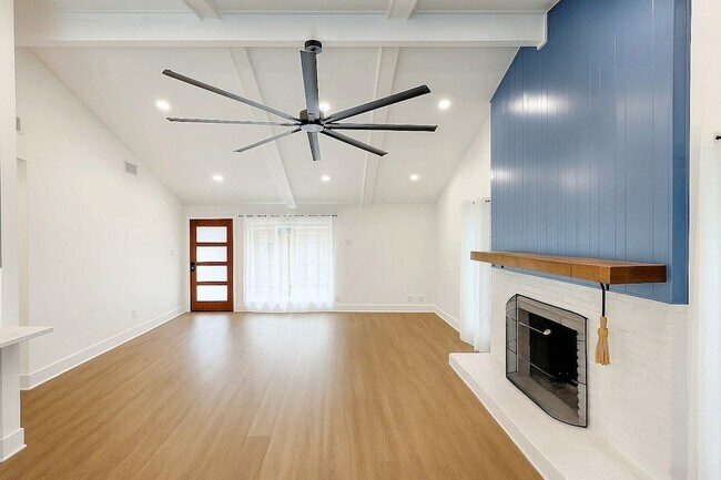 Photo - 2646 Heatherwood Dr House