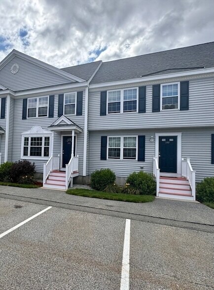 Photo - 14 Merrimac Way Unidad E