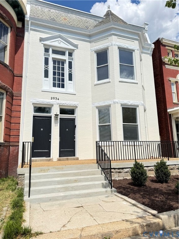 Building Photo - 2034 W Grace St