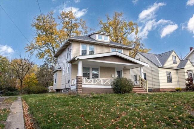 Building Photo - 15925 Friend Ave