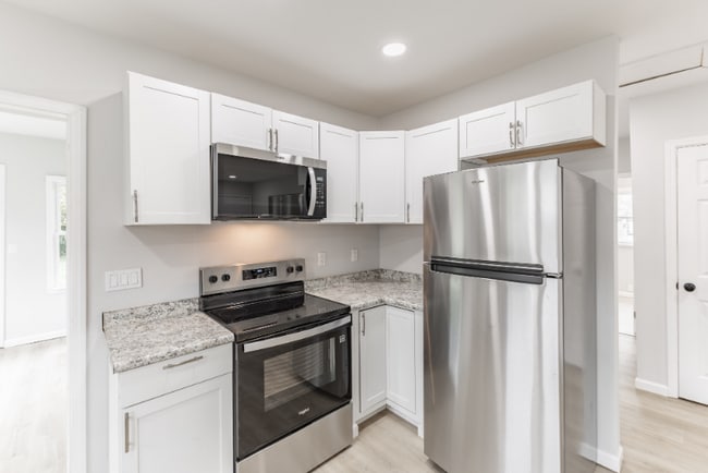 Photo - 1223 2nd St SW