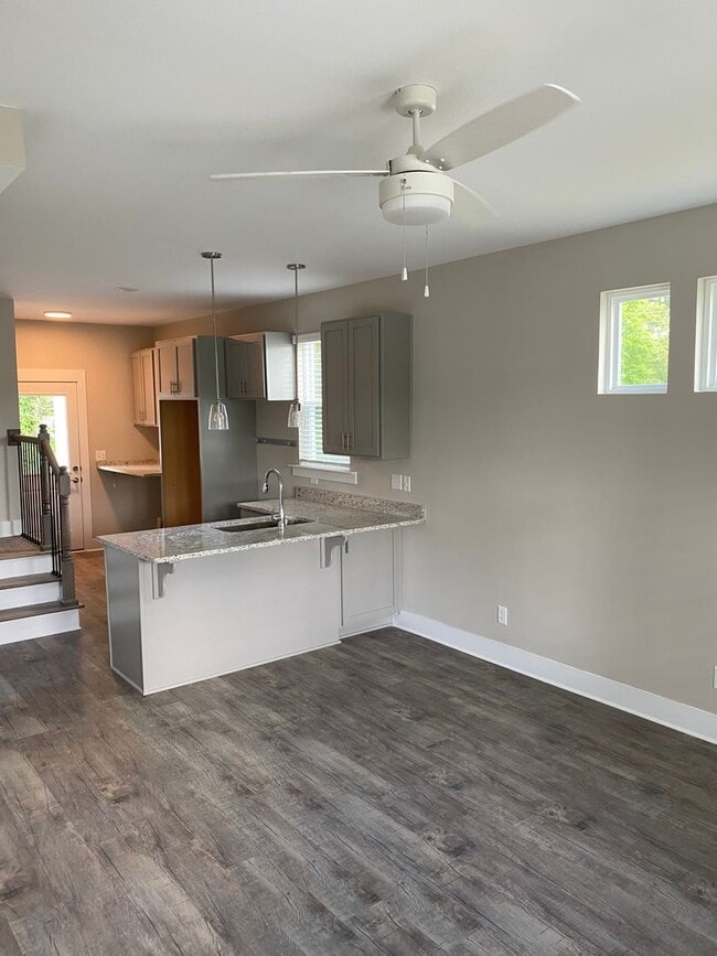 Photo - 2510 Duncan Ave Unit 2510 Duncan 102
