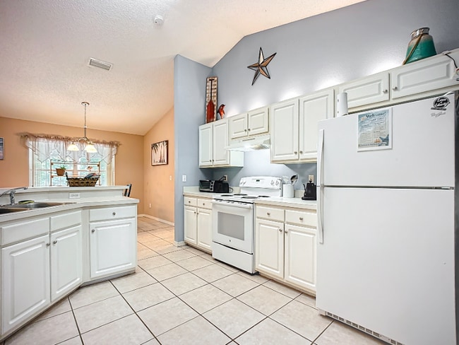 Photo - 2043 Eclipse Dr